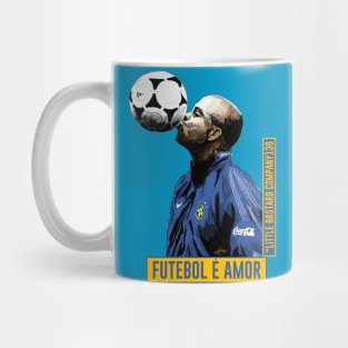 Futebol e' amor Mug